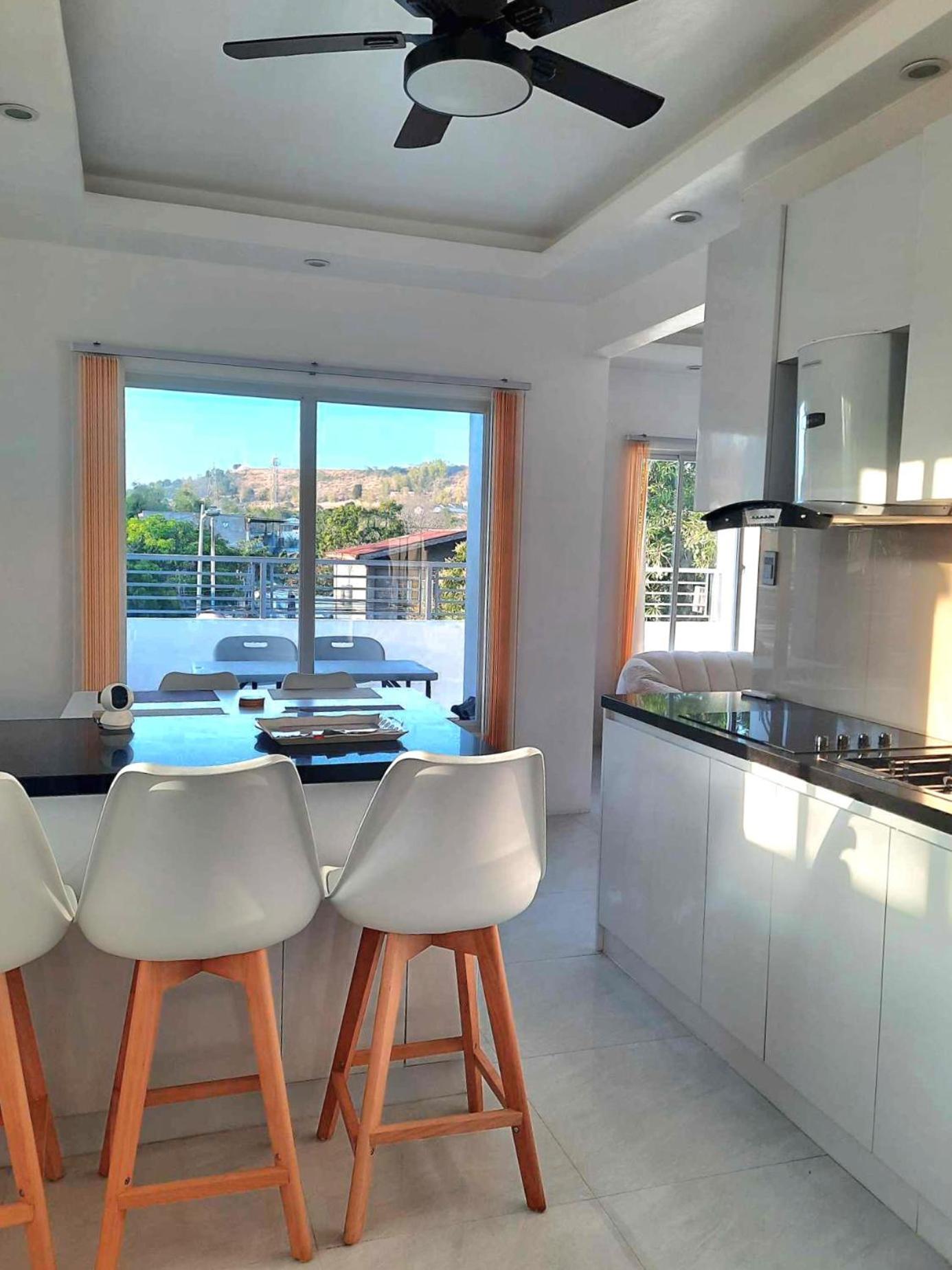 Mountain View Apartment Binangonan Exterior foto